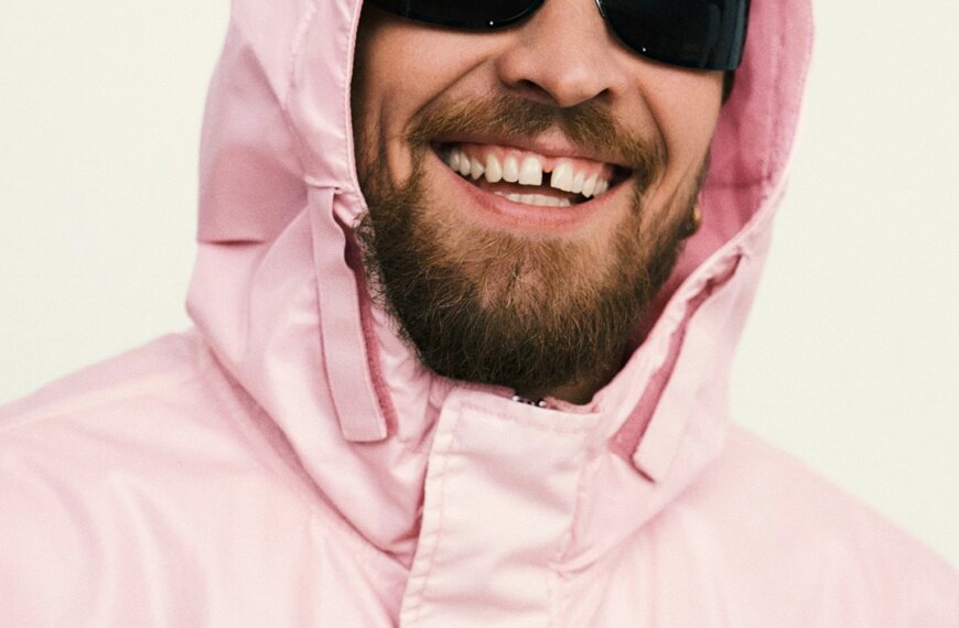 Invincible: Oleksandr Usyk's first major interview with Ukrainian Vogue