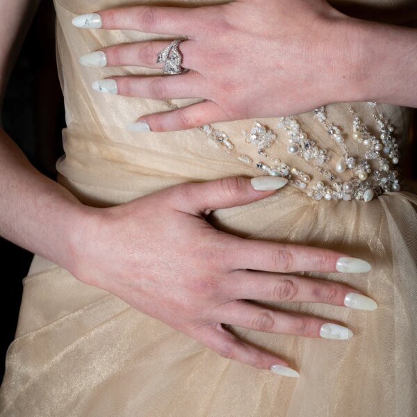 These minimalist manicures will be a hit for spring 2026