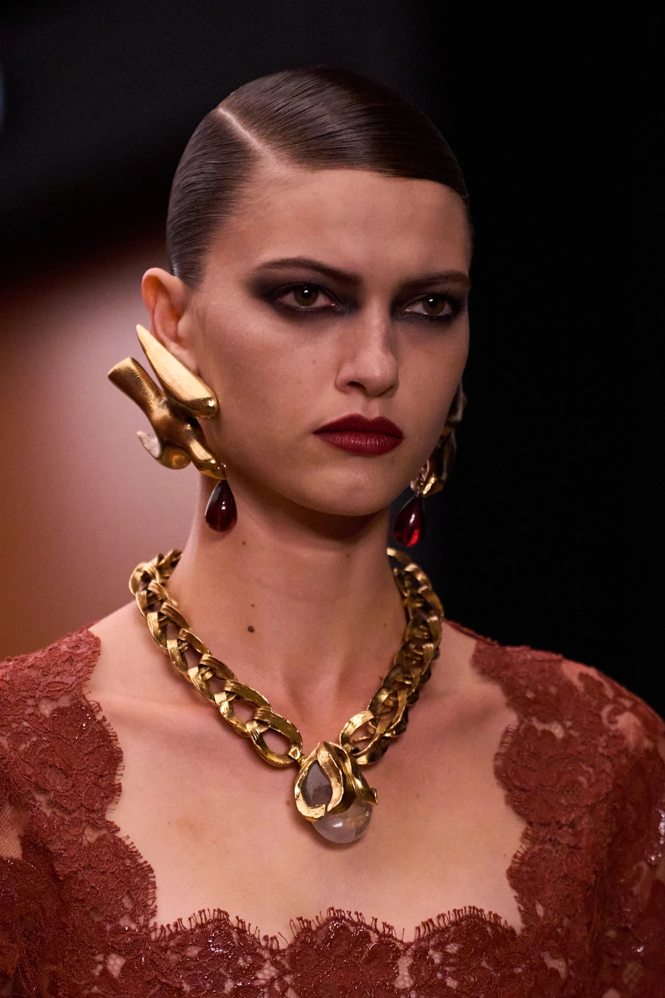 5 main beauty trends of Paris Fashion Week Fall-Winter 2026/20276