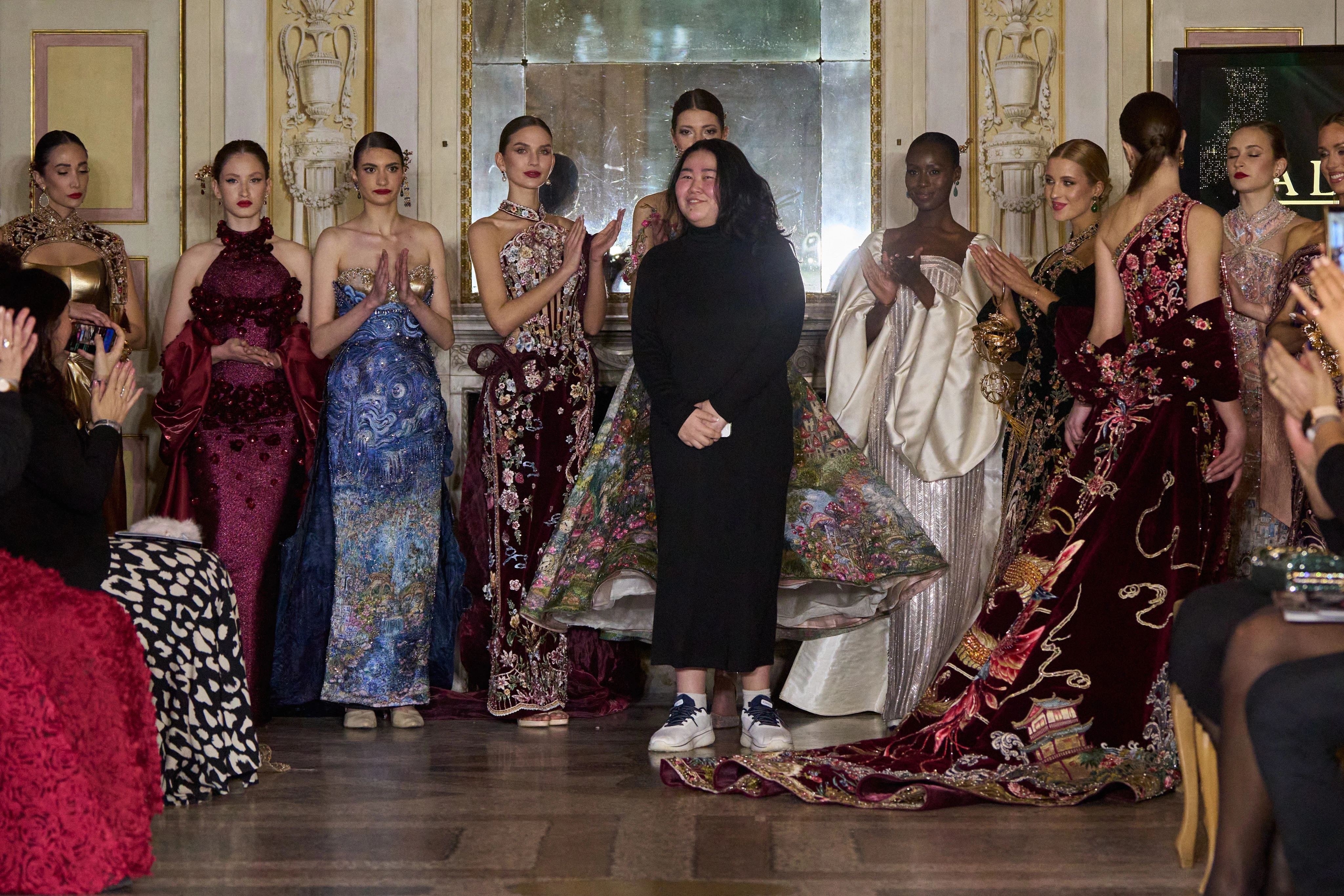 Milan Fashion Days: designers from all over the world presented new collections at Villa Borromeo7