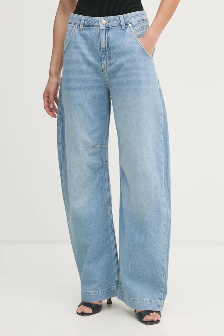 Here are the hottest jeans this season, which are gradually becoming the new classics11