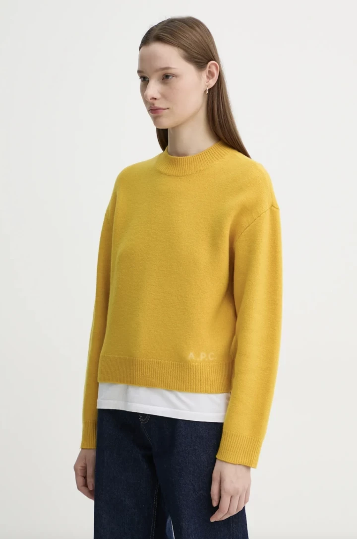 A yellow sweater is a fashion must-have in your basic wardrobe this spring10
