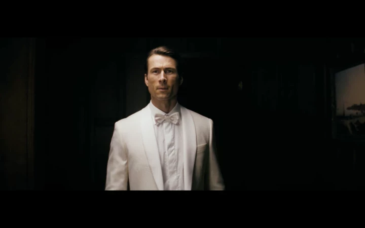 Why Hollywood fell in love with Glen Powell, star of "The Heirloom Hunter"0