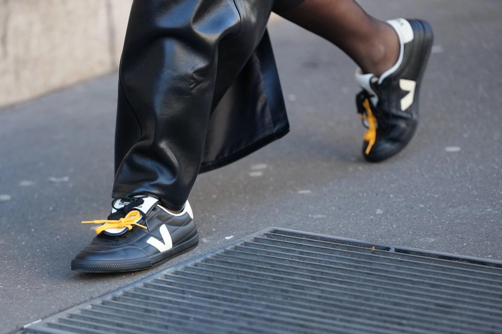 One simple lace-up trick that will make your sneakers trendy in 20262