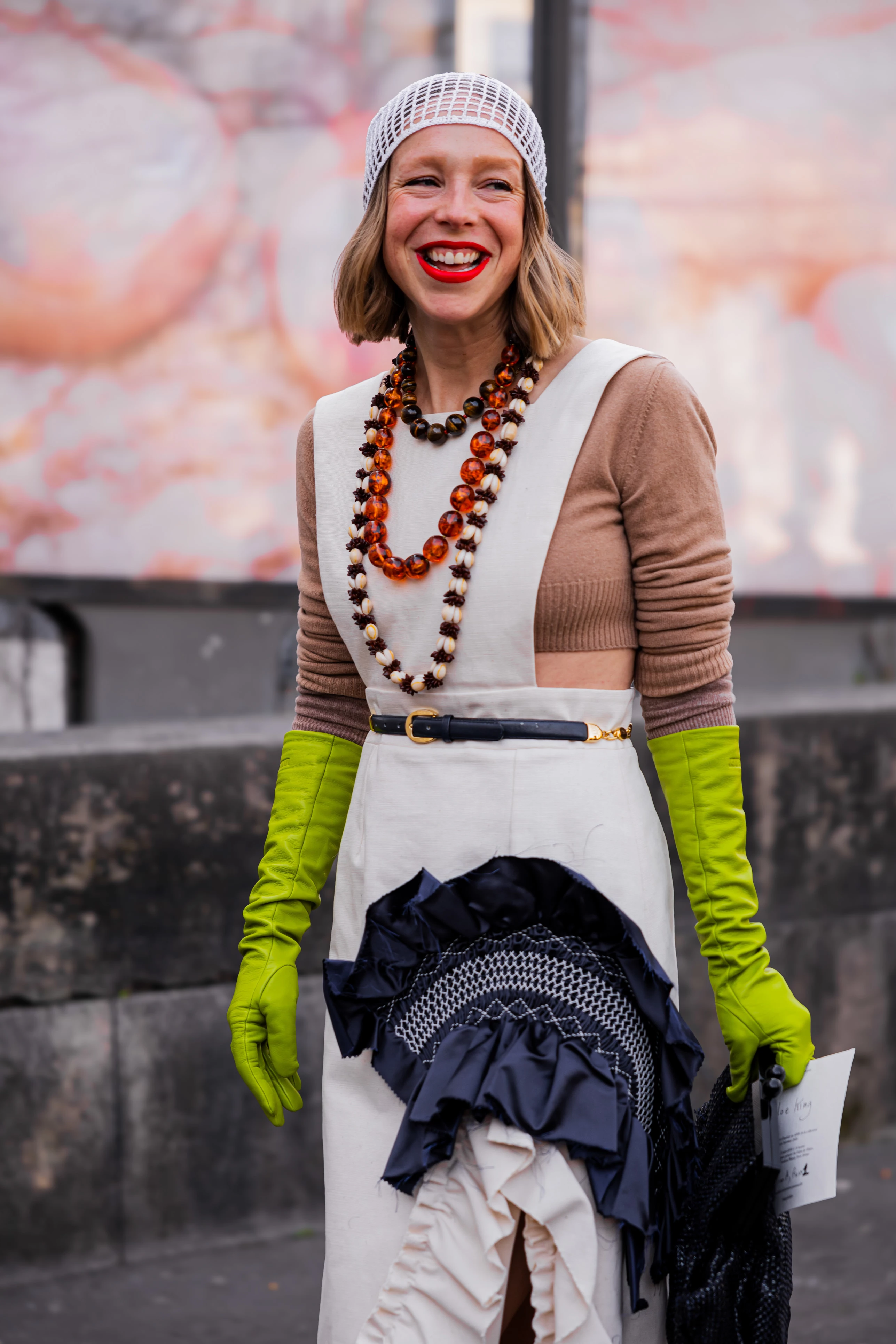 Streetstyle: how guests of Paris Fashion Week dress12