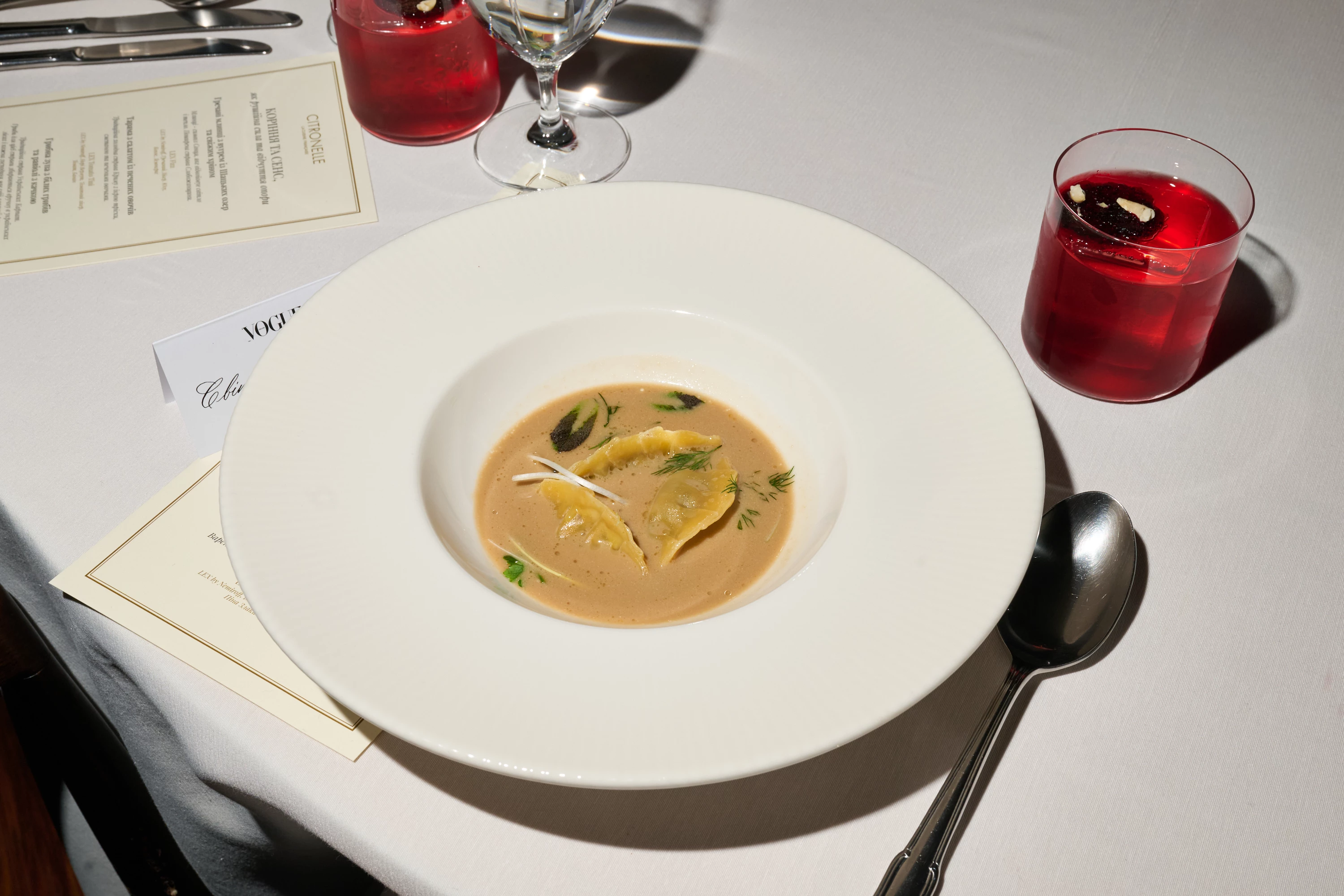 Mushroom soup with porcini mushrooms and duck ravioli x LEX Forest11