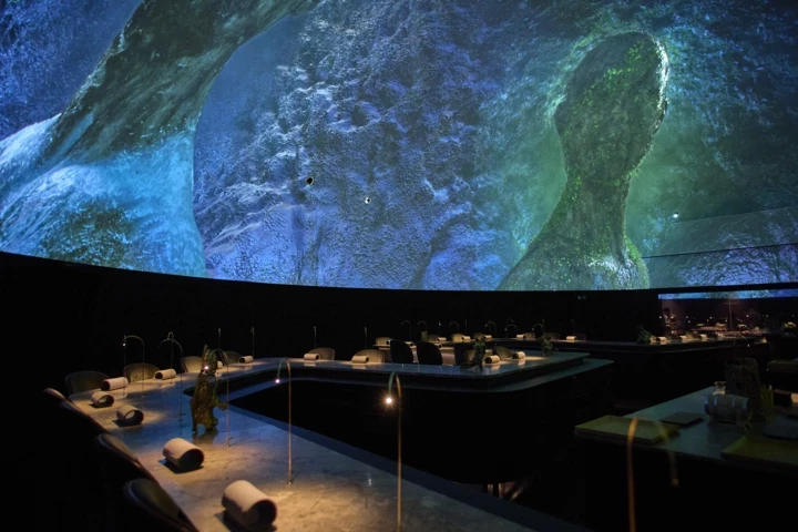 What happened to Amouage: a velvet revolution in a respectable house4