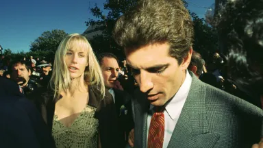 Celebrity Critics of ‘Love Story: JFK Jr. & Carolyn Bessette’: Hannah and&hellip;
