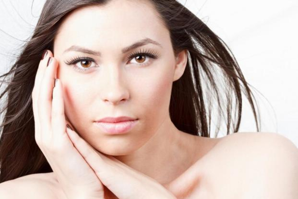 Facial Gymnastics, or How to Experiment with Time?