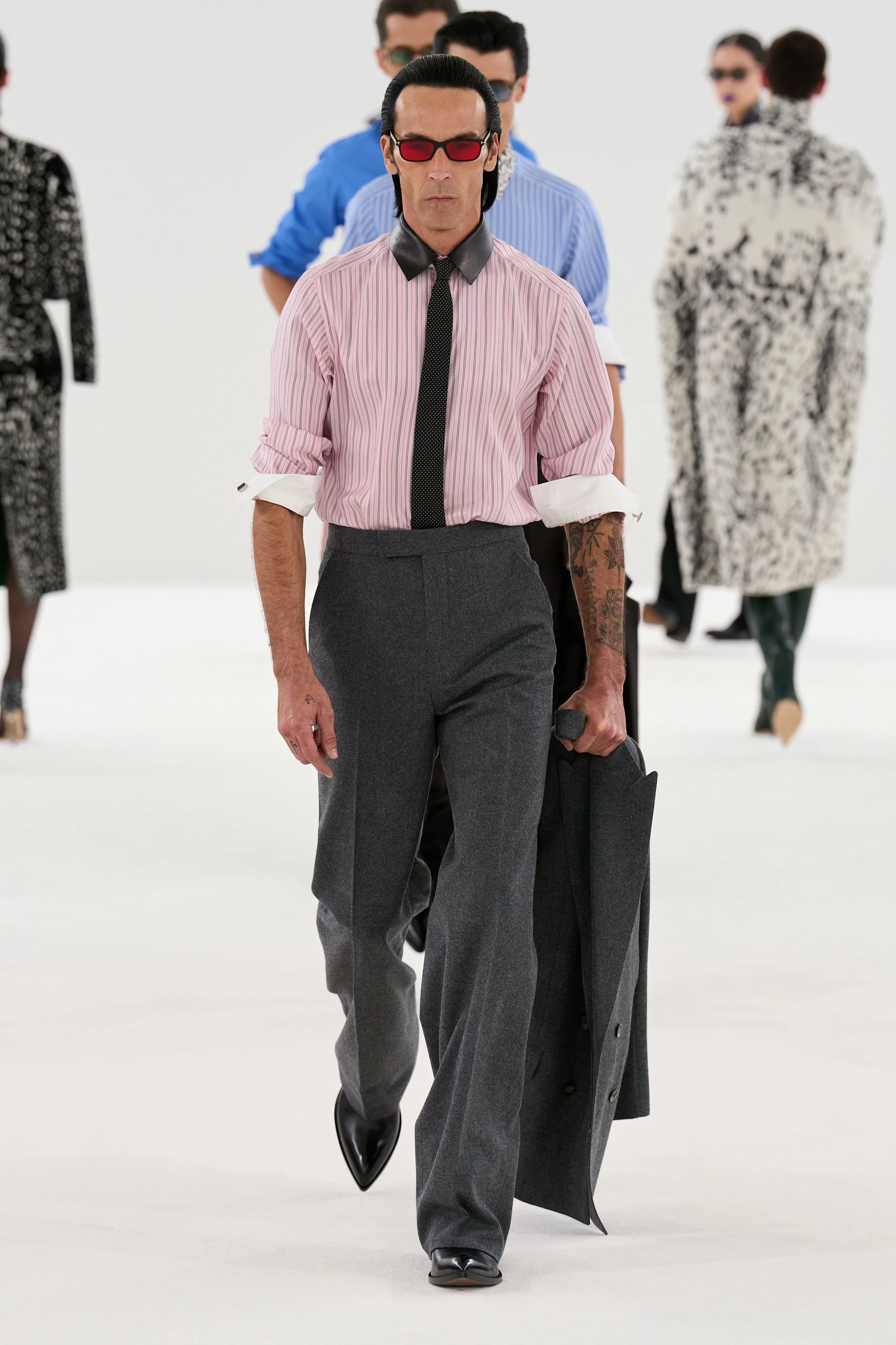 Heider Ackermann Reimagines Tom Ford's Legacy – and Makes It Dangerously Sexy5