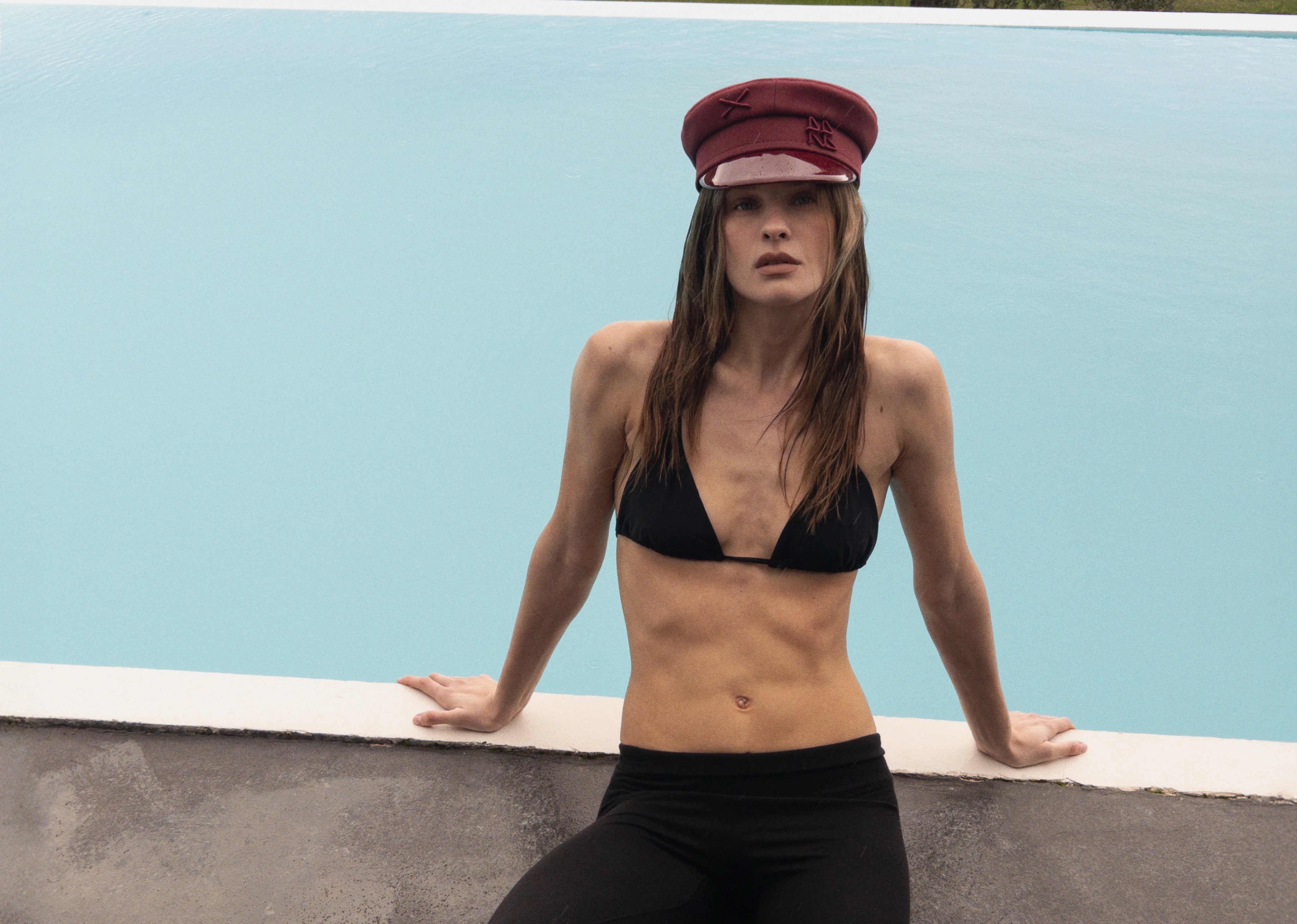 Summer postcards inspired Ruslan Baginskiy's new advertising campaign4