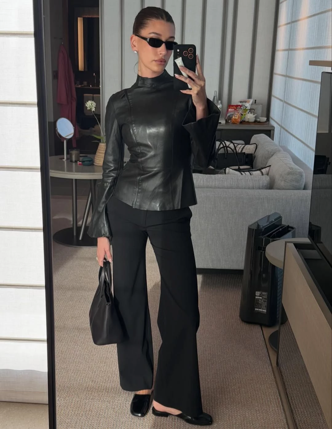 Hailey Bieber's 6 perfect spring looks during her trip to Tokyo4