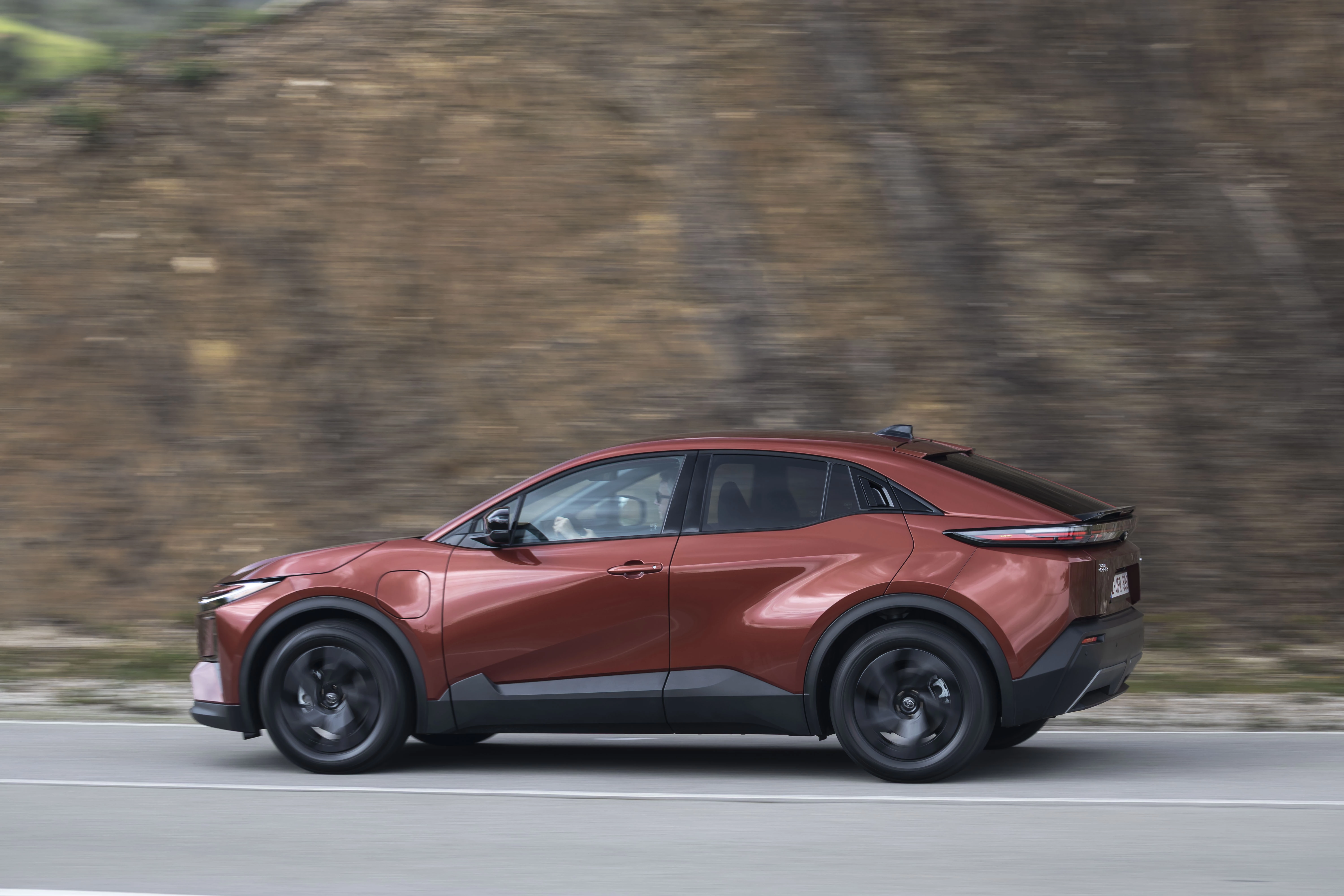 New Toyota C-HR+: a game-changing electric crossover7