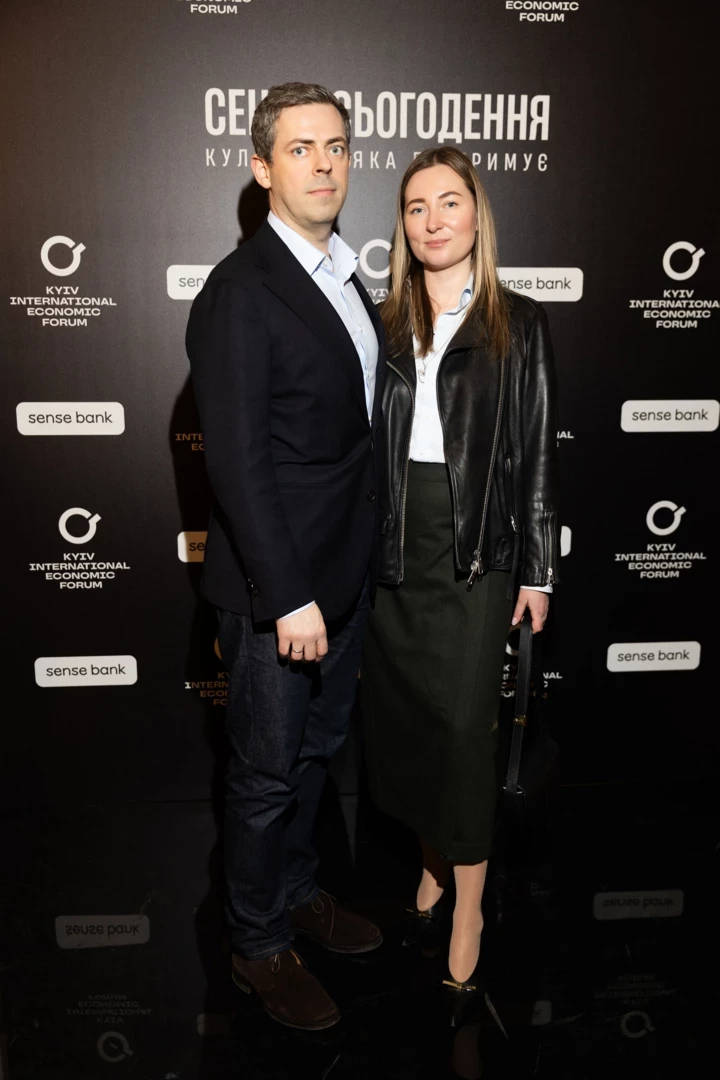 How the evening "Senses of the Present: A Culture That Supports" went at the Lesya Ukrainka Theater13