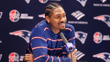 Stefon Diggs: 5 Key Facts About the Athlete