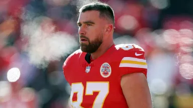 Kelce’s Chiefs Deal: Kansas City Pay Breakdown