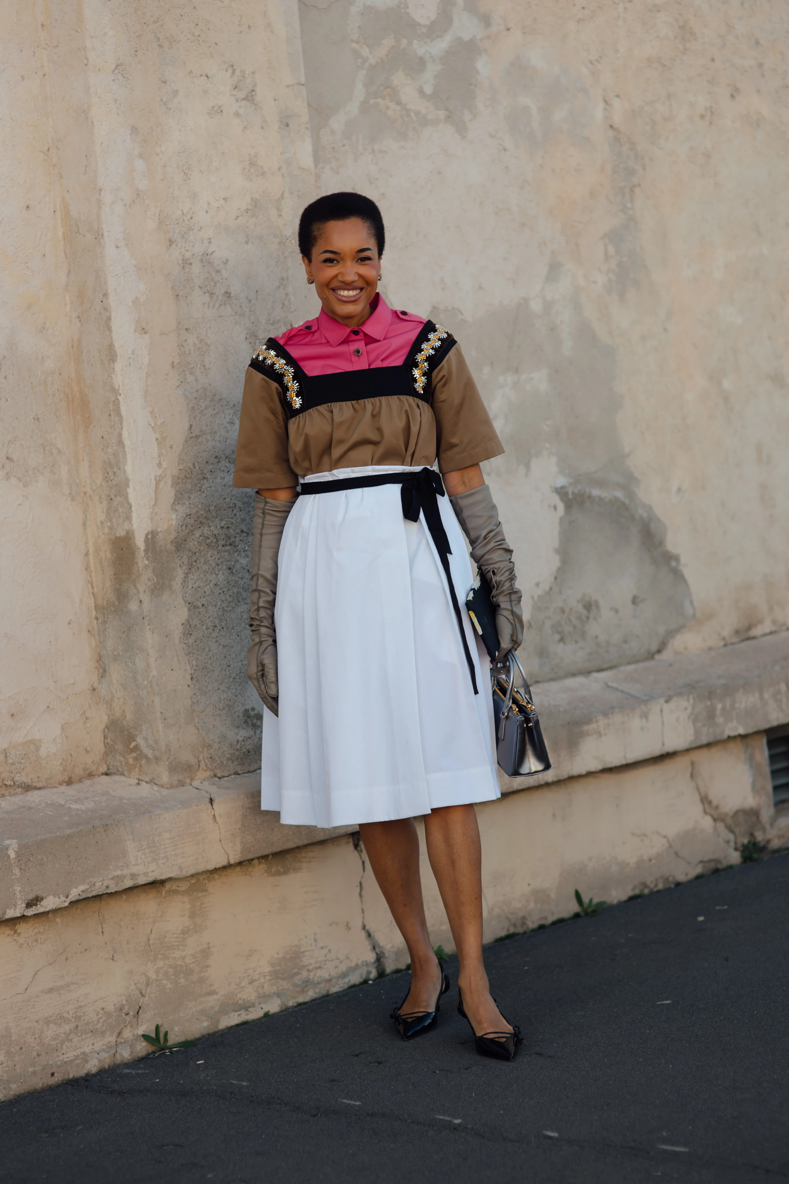 Streetstyle: the most fashionable girls on the streets of Milan19