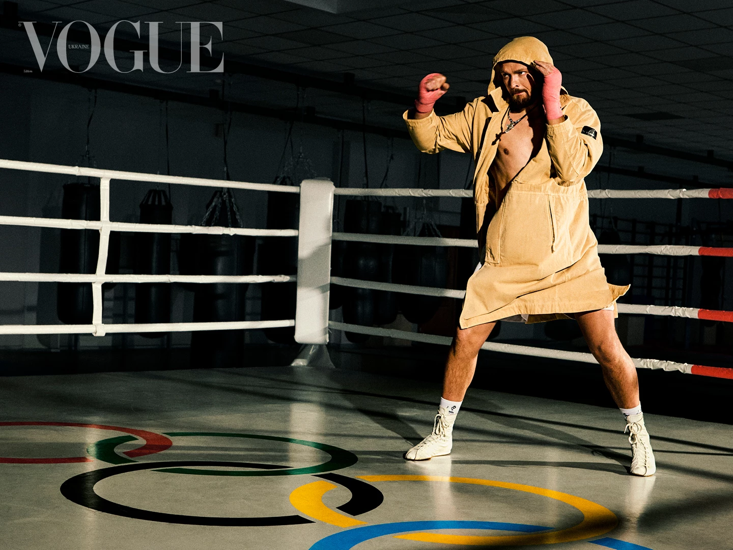 Cotton coat, Stone Island, boxing sneakers, hero property5