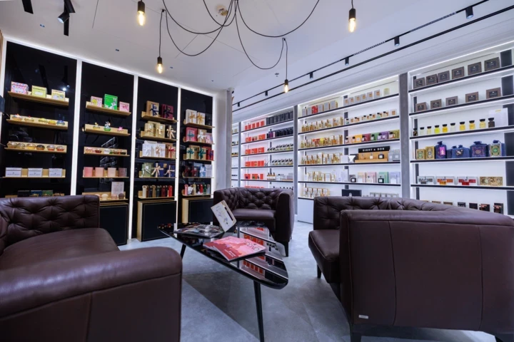 Jan niche concept at Leonardo: a new space for niche perfumery2