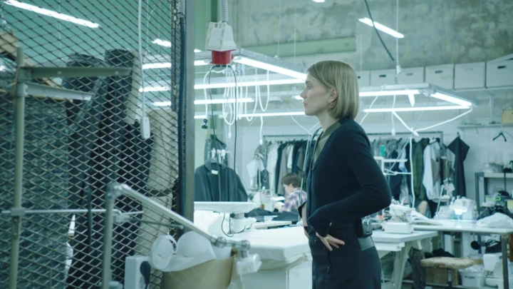 Director Tonya Noyabrova — about the film "Spring-Summer", fashion and how to show "war without war"1