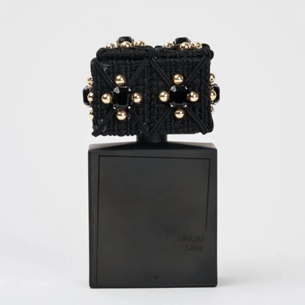 A selection of the best fragrances with incense and resins.…