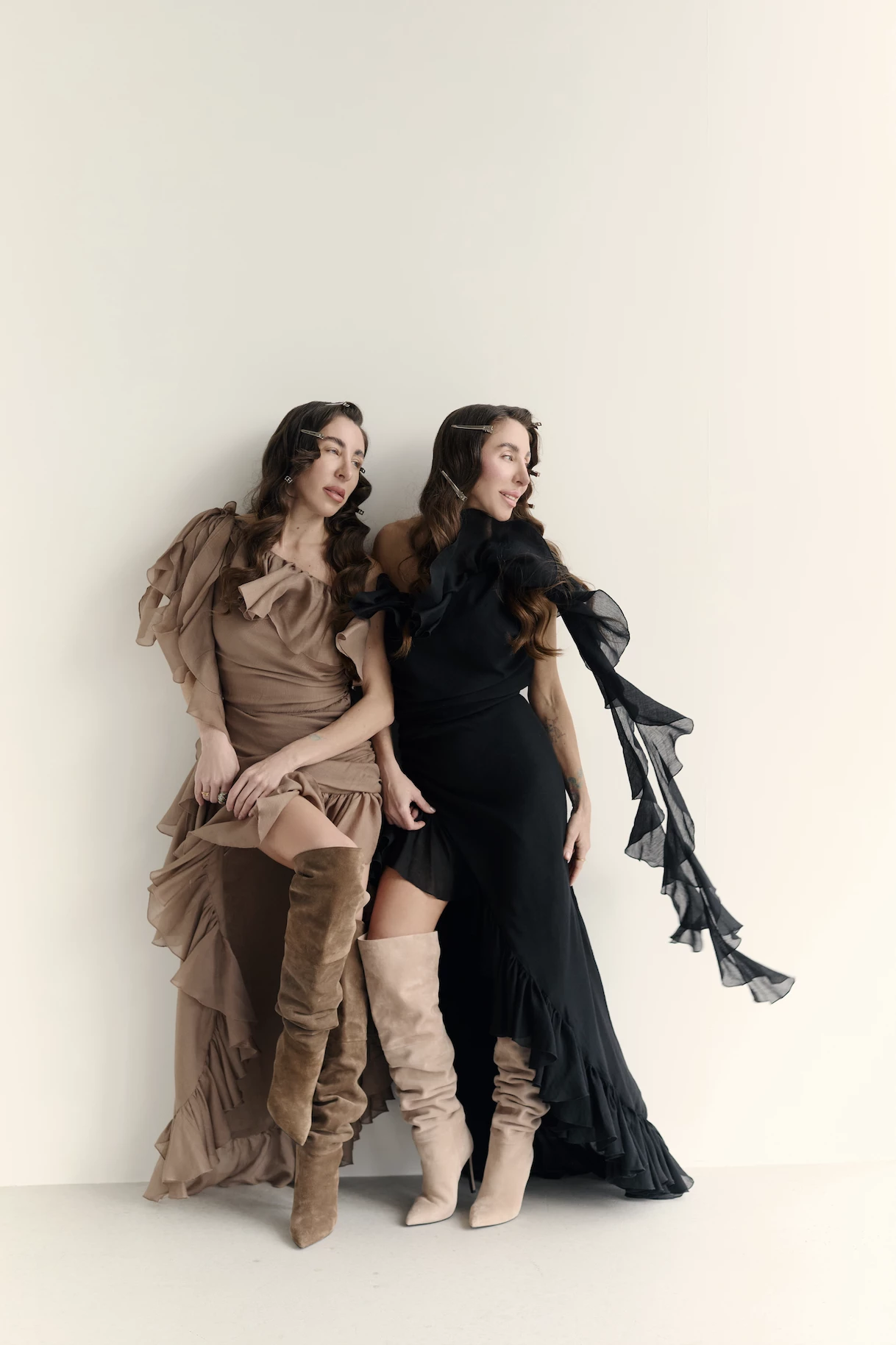 Denim, dresses and refined lightness - the main stylistic codes of this warm season in one collection0