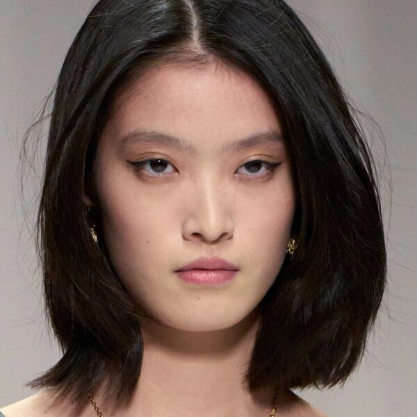 The most stylish hairstyles for medium length – elegant ideas…