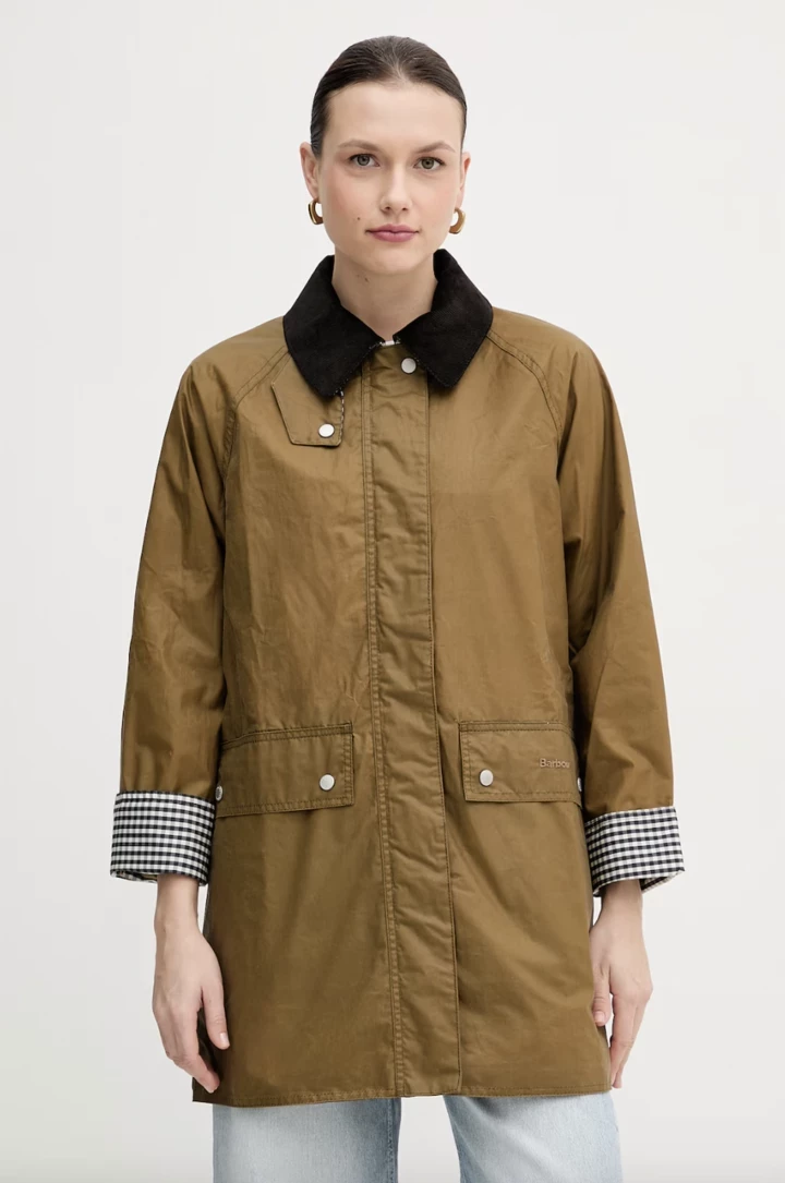 6 essential items in your spring wardrobe right now12