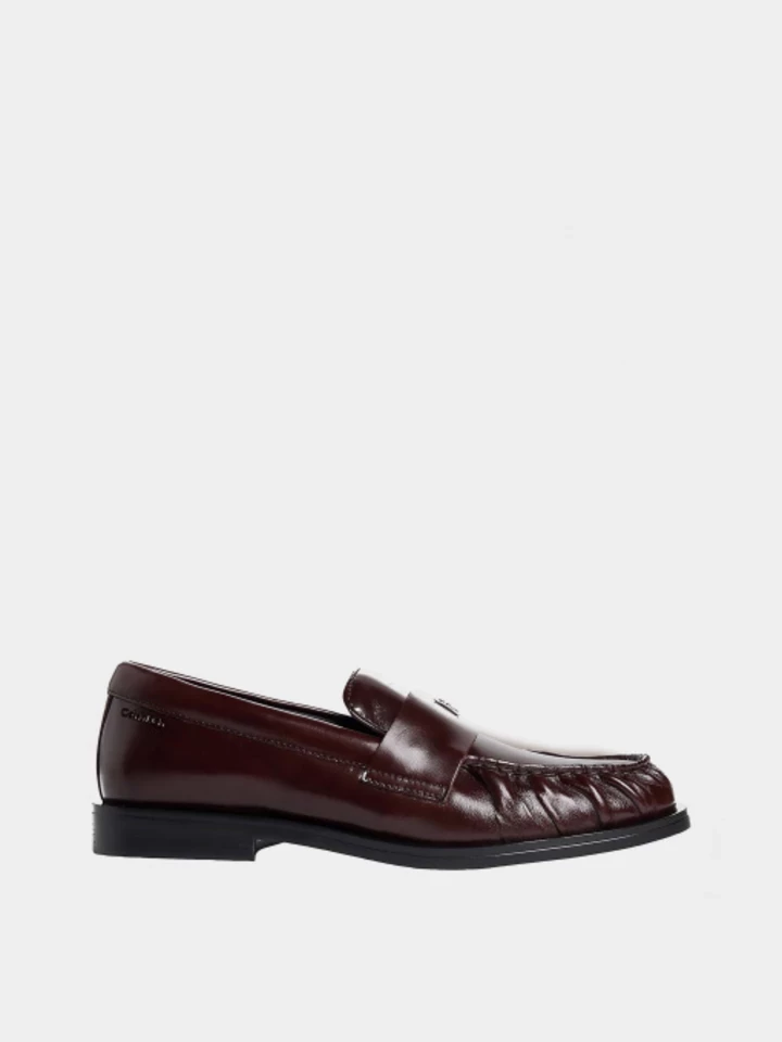 Colored loafers are a must-have choice this warm season10