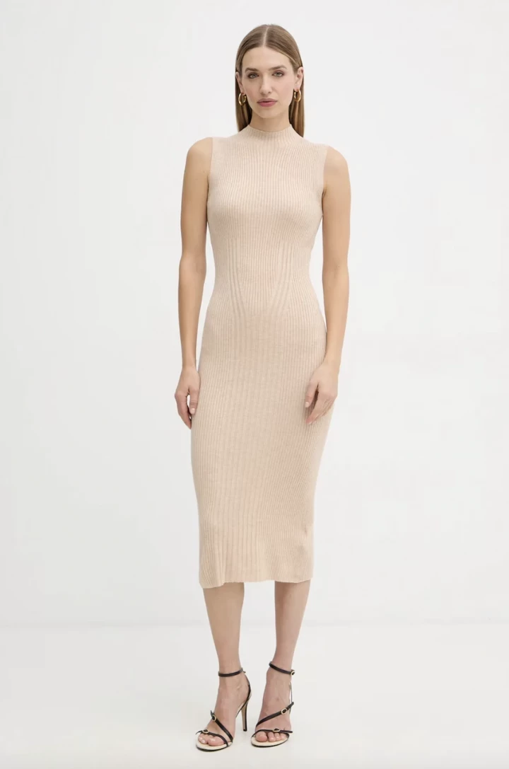The minimalist sleeveless midi dress is the most fashionable comeback from the 1990s for fans of simplicity8