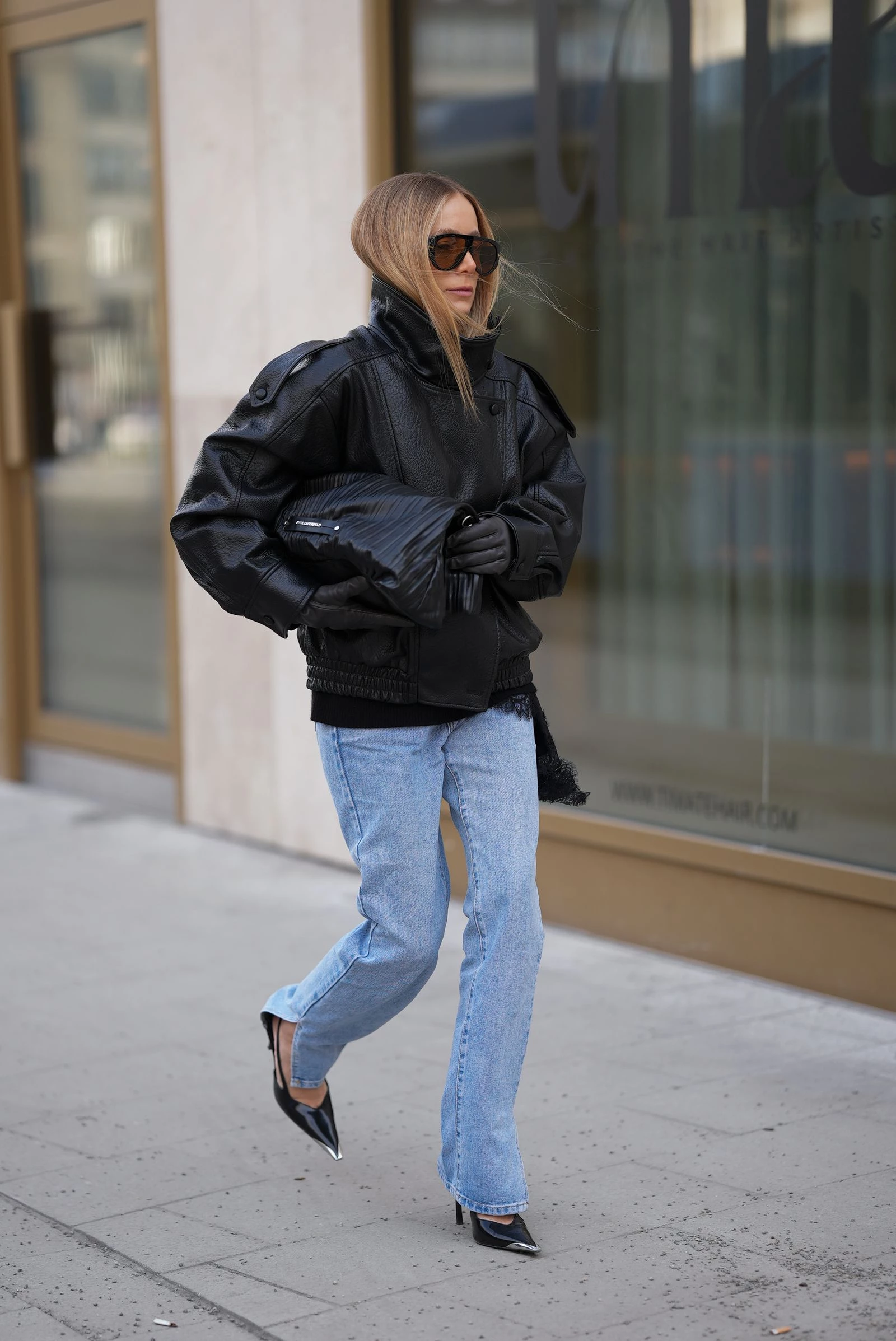 Pants with slits - the sexiest trend of 2026, which changes even the basic look6