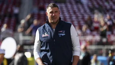 Vrabel's Financial Standing: Earnings of the Patriots' Mentor 5