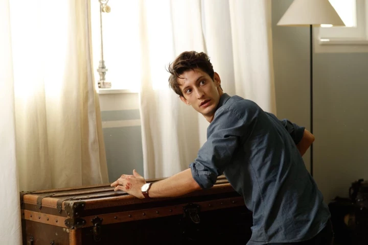 Why you should watch the movie "Guru" with Pierre Ninet3