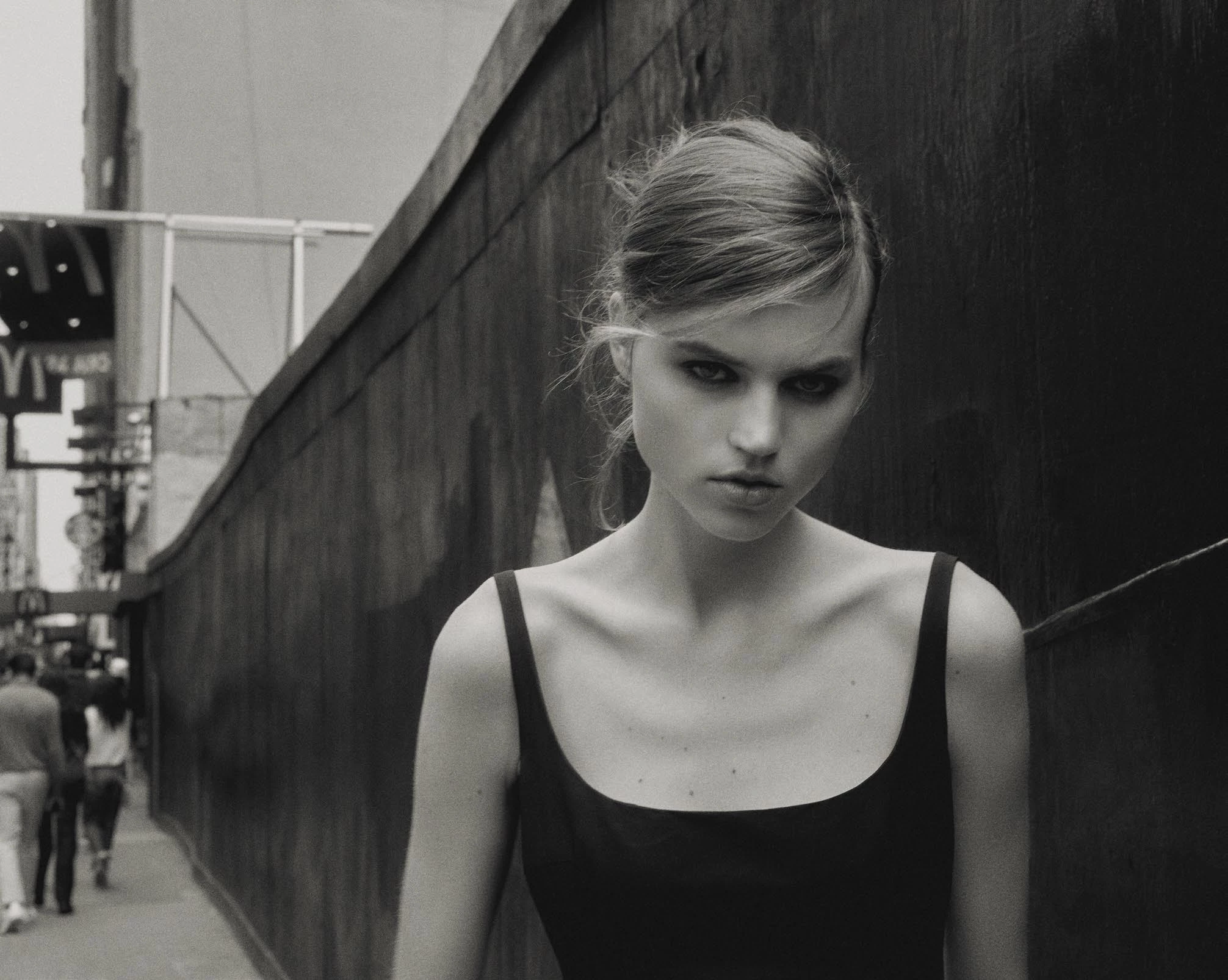 How to quickly lower cortisol levels - a habit that works against stress0