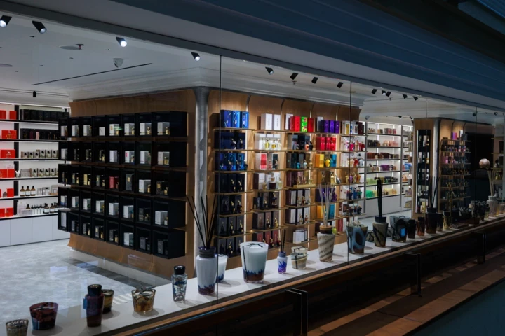 Jan niche concept at Leonardo: a new space for niche perfumery8