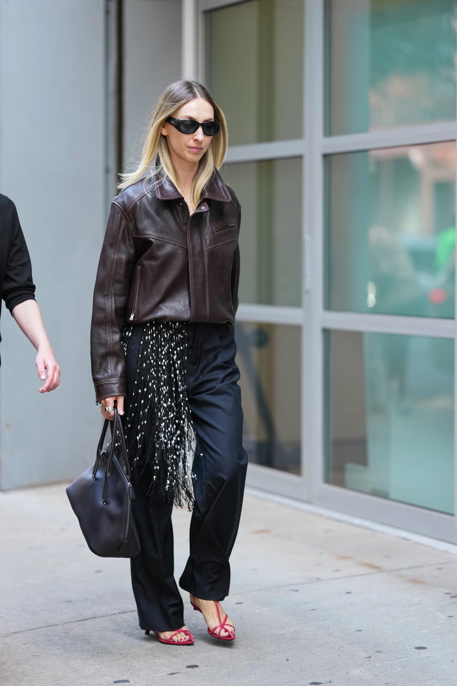 The most comfortable trend of 2026: pants that will replace classic jeans5