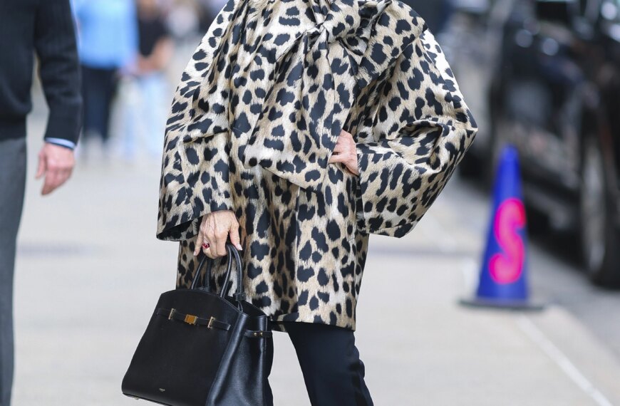 Meryl Streep recreates iconic moment from The Devil Wears Prada