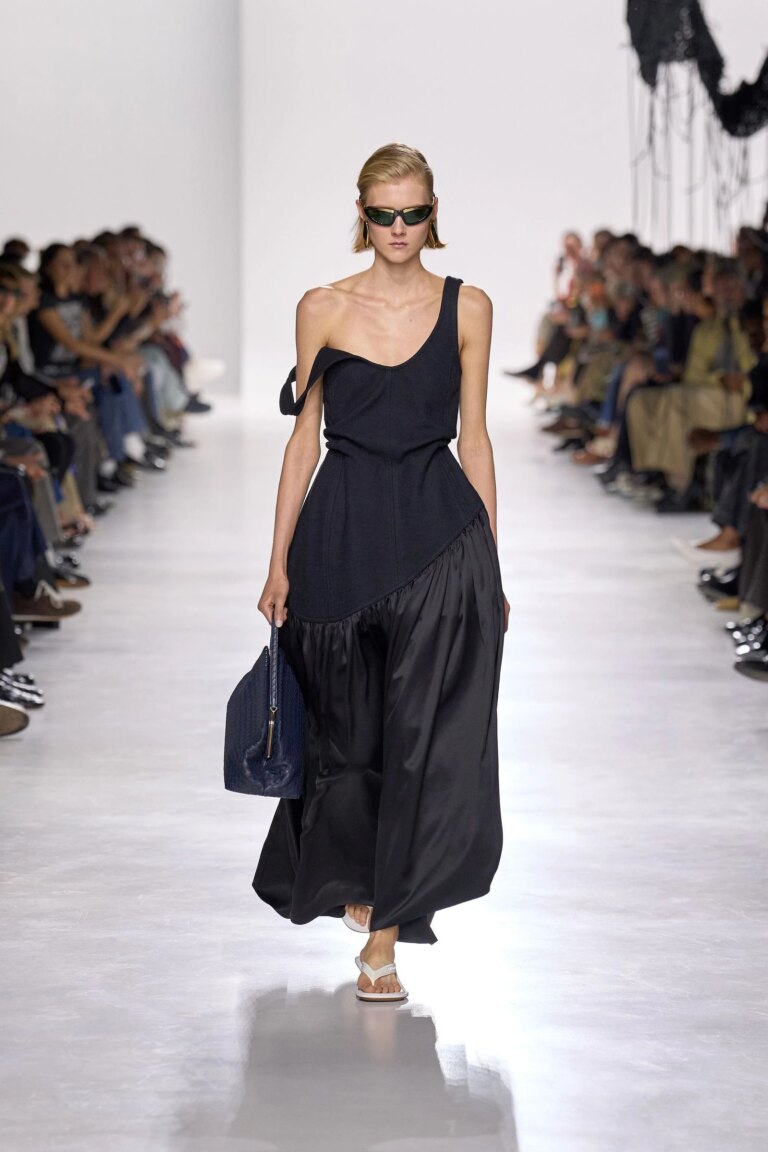 Maxi dress + flip flops – a trend that will be everywhere in summer 2026 2