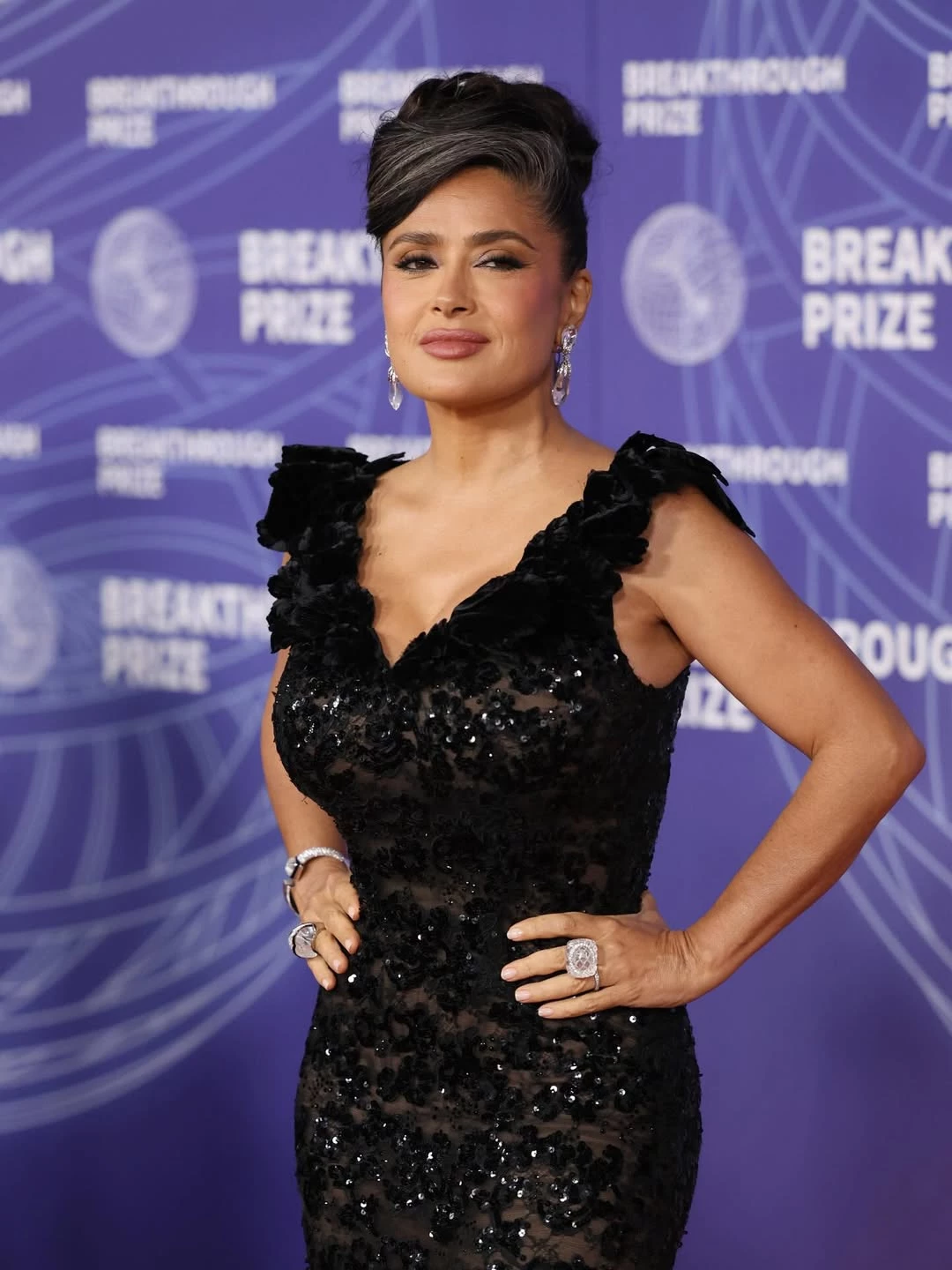 Salma Hayek's natural manicure is the perfect choice for spring 20260