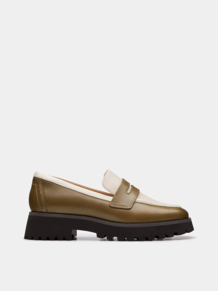 Colored loafers are a must-have choice this warm season15