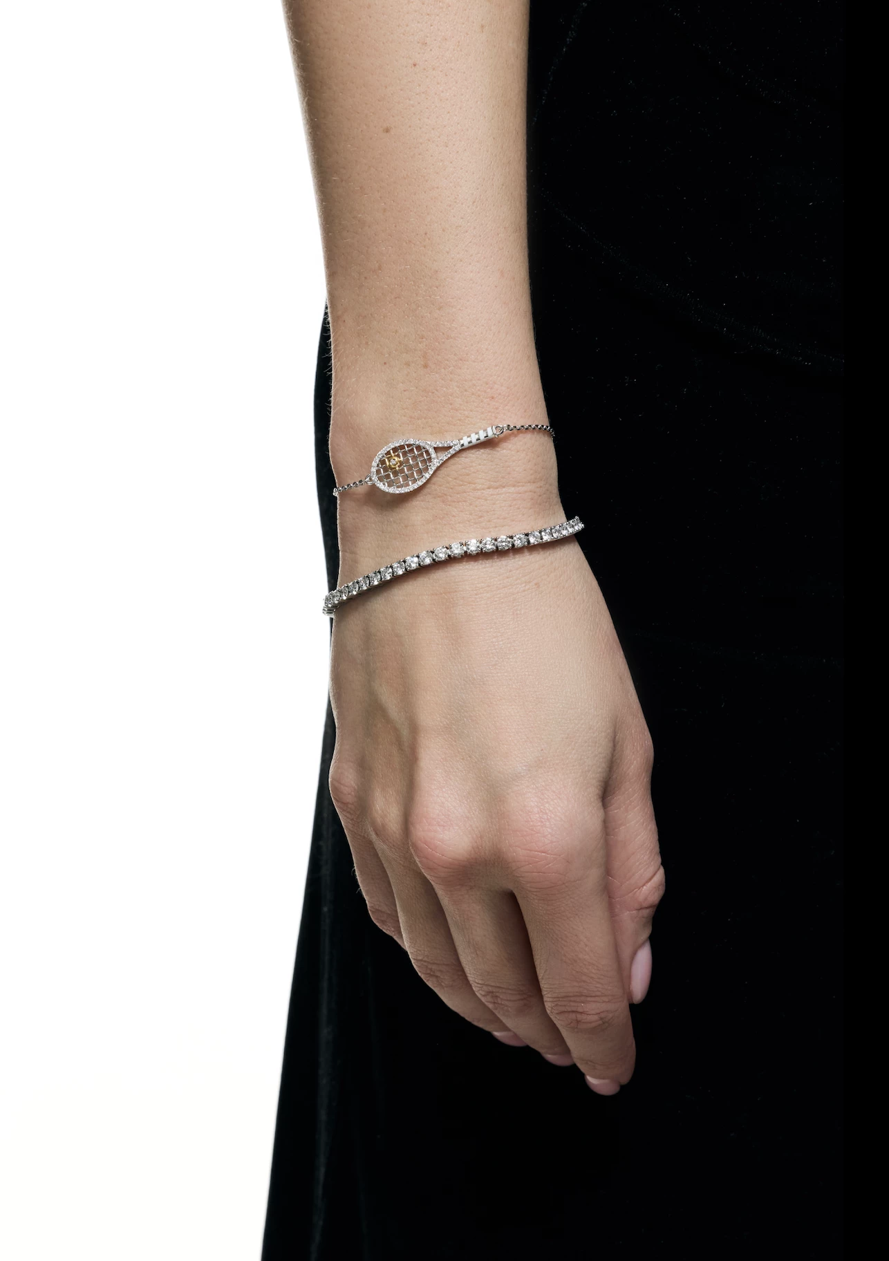 Meet the Month: Gravico – a jewelry brand whose jewelry resonates with the modern context4