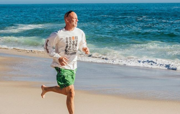 How to Start Running After 40? Simple Tips for Beginners