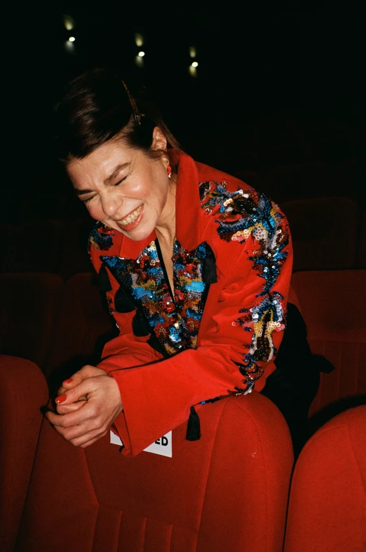 Director Tonya Noyabrova — about the film "Spring-Summer", fashion and how to show "war without war"4