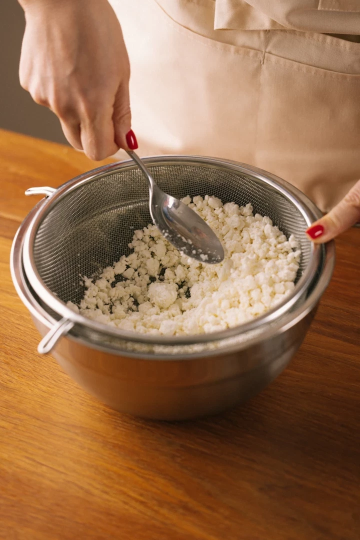 No-bake cheese Easter cake: an Easter recipe with a wow effect4