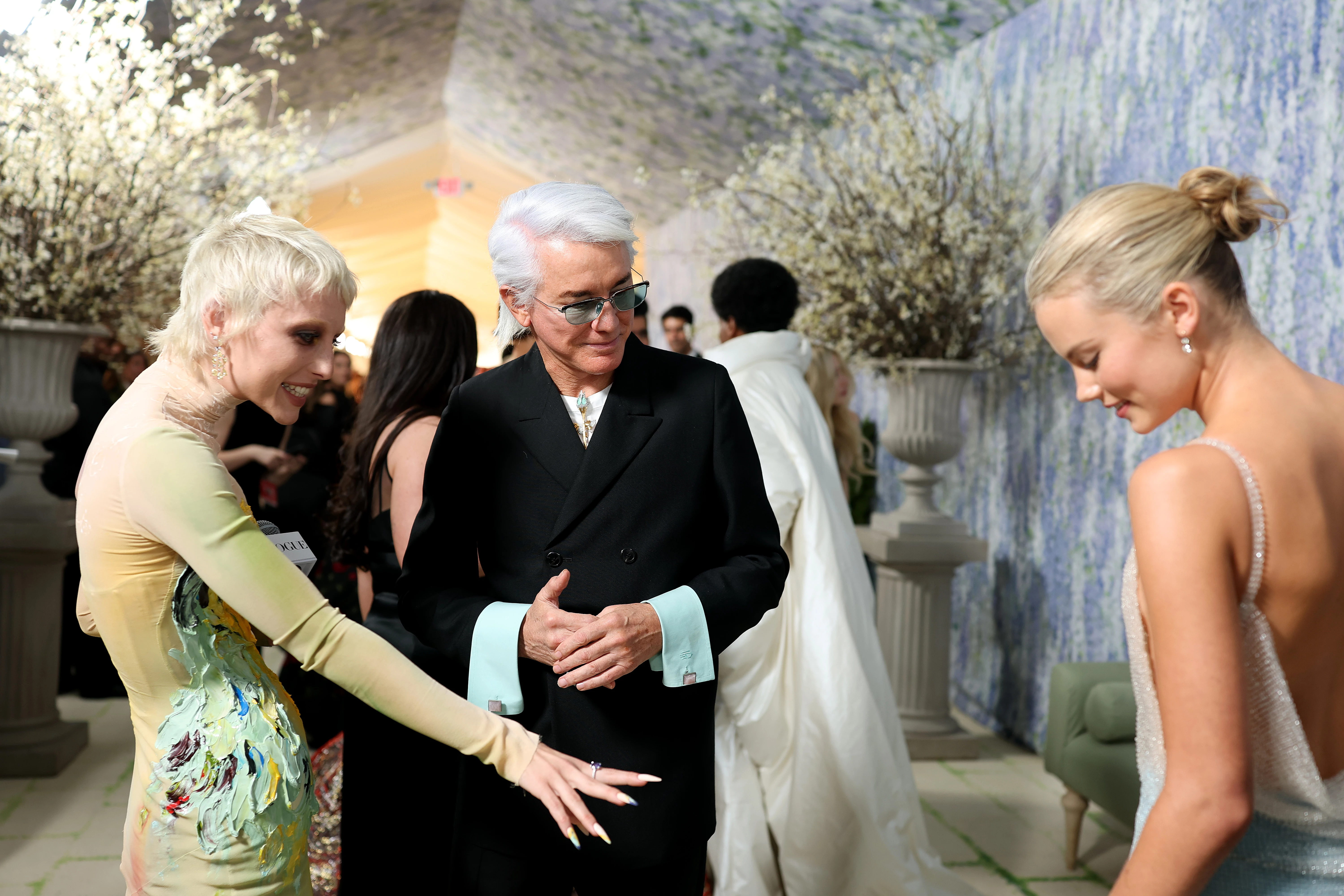 The most beautiful manicures from the Met Gala 2026 - couture on your fingertips6