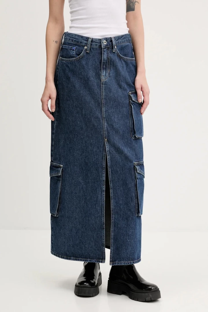 This simple thing makes any look stylish - a spring 2026 trend8
