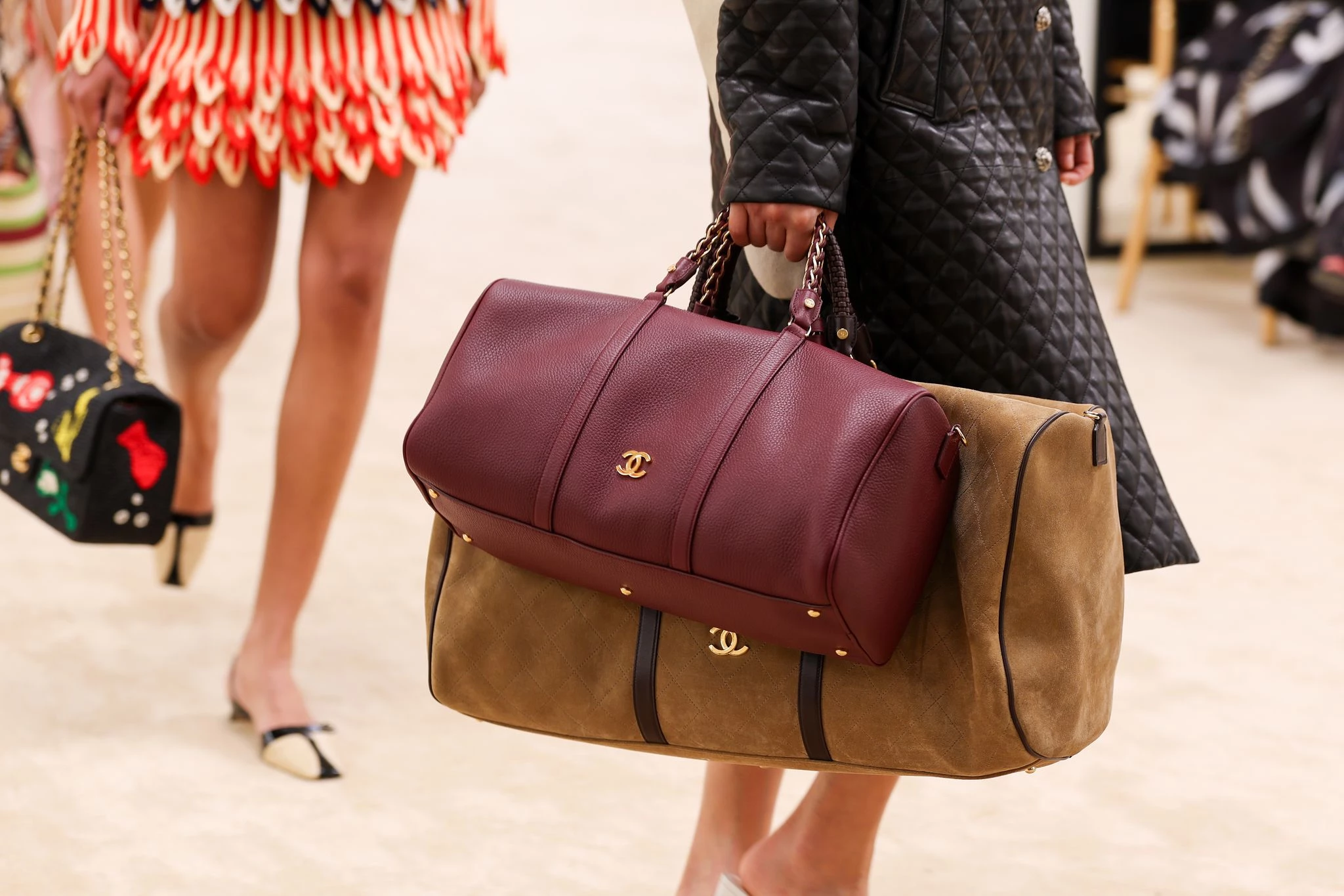 22 bags from the new Chanel collection that you want to take on vacation right now20