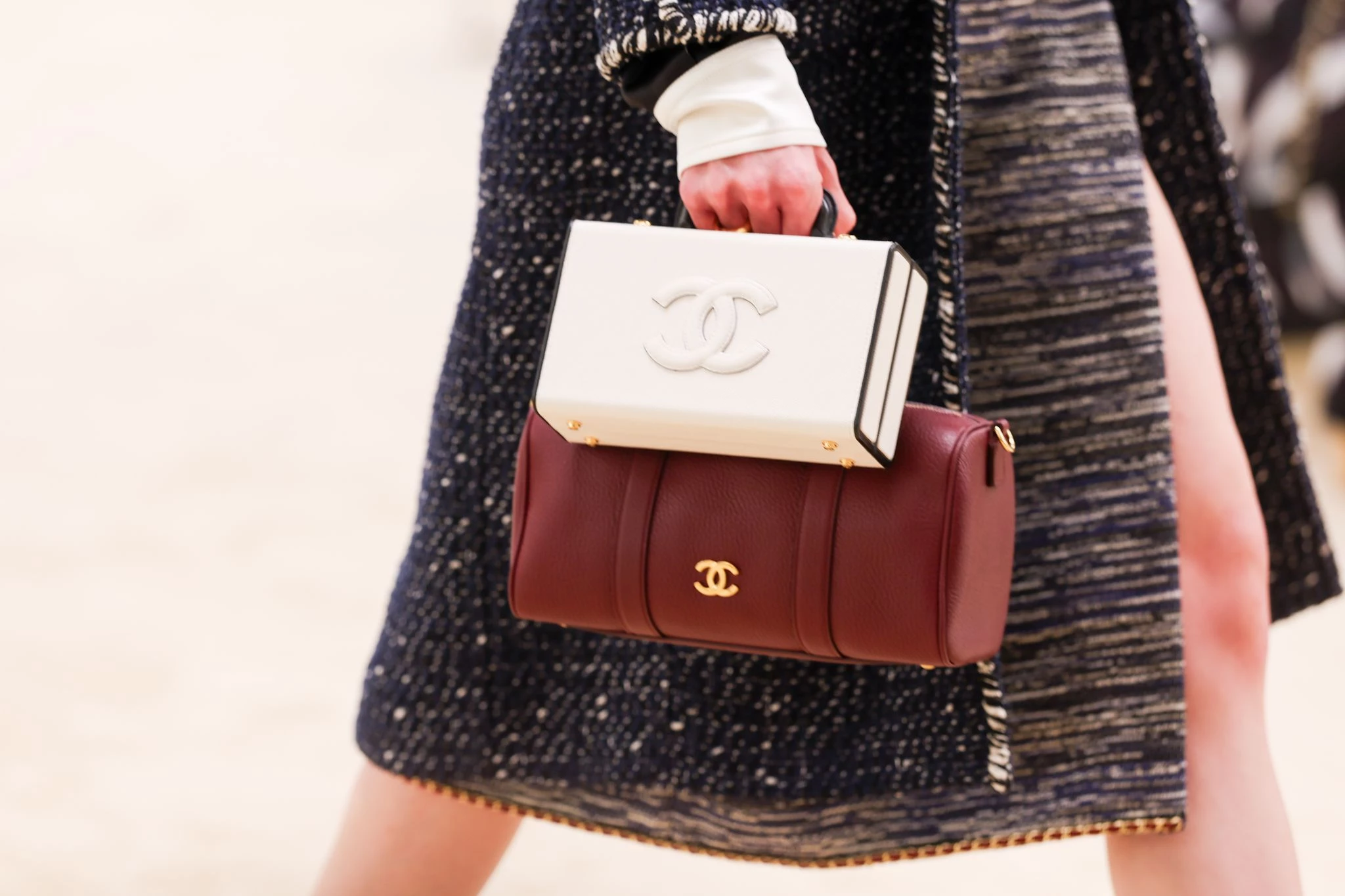 22 bags from the new Chanel collection that you want to take on vacation right now3