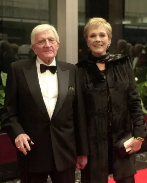 Julie Andrews' Spouses: A Look at Her Two Marriages 8