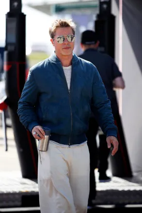 Brad Pitt ve Ines de Ramon'un İlişki Zaman Çizelgesi: Aşkları Hakkında Her Şey 10 Brad Pitt ve Ines de Ramon'un İlişki Zaman Çizelgesi: Aşkları Hakkında Her Şey 10